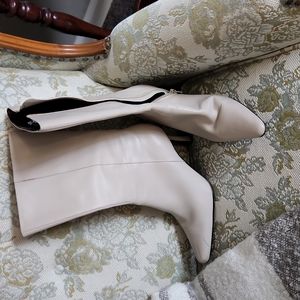 Midcalf stiletto boots Beige